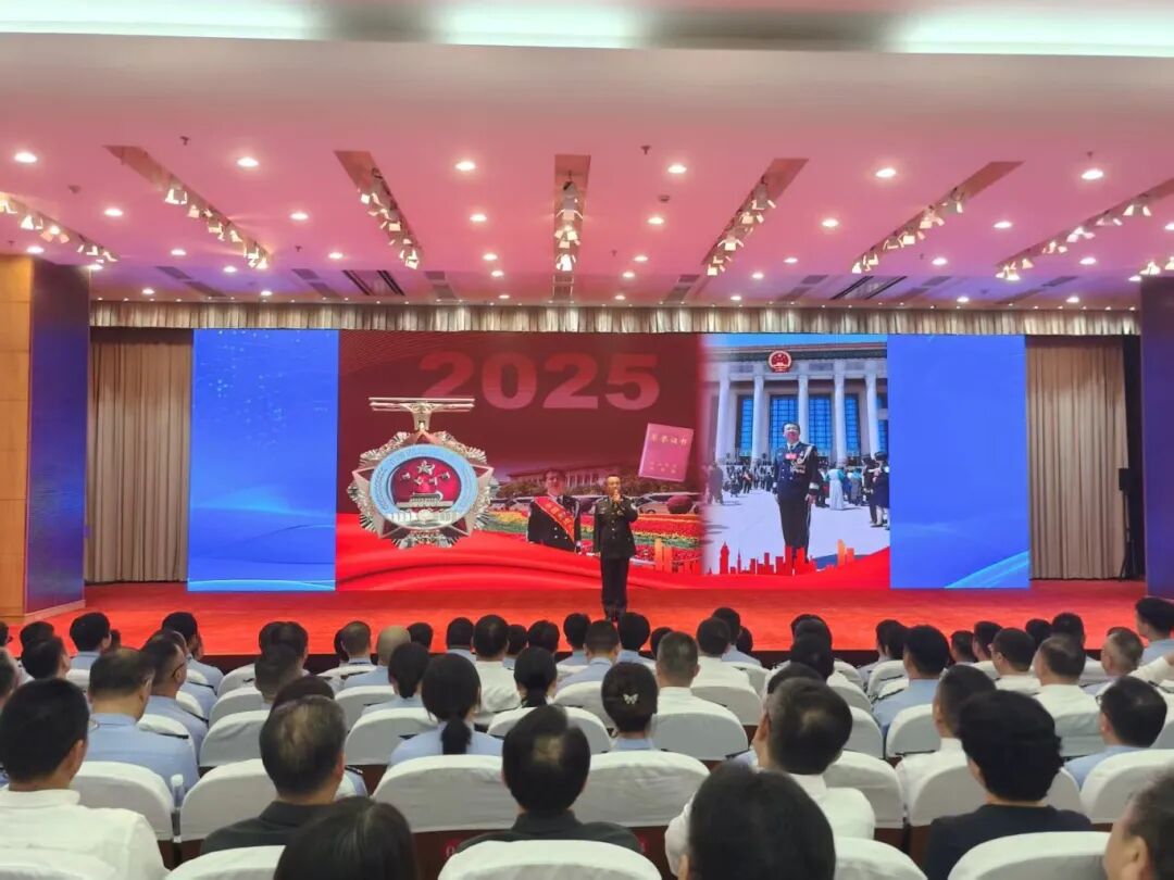 1013_093548_568.jpg 1013_093548_568.jpg