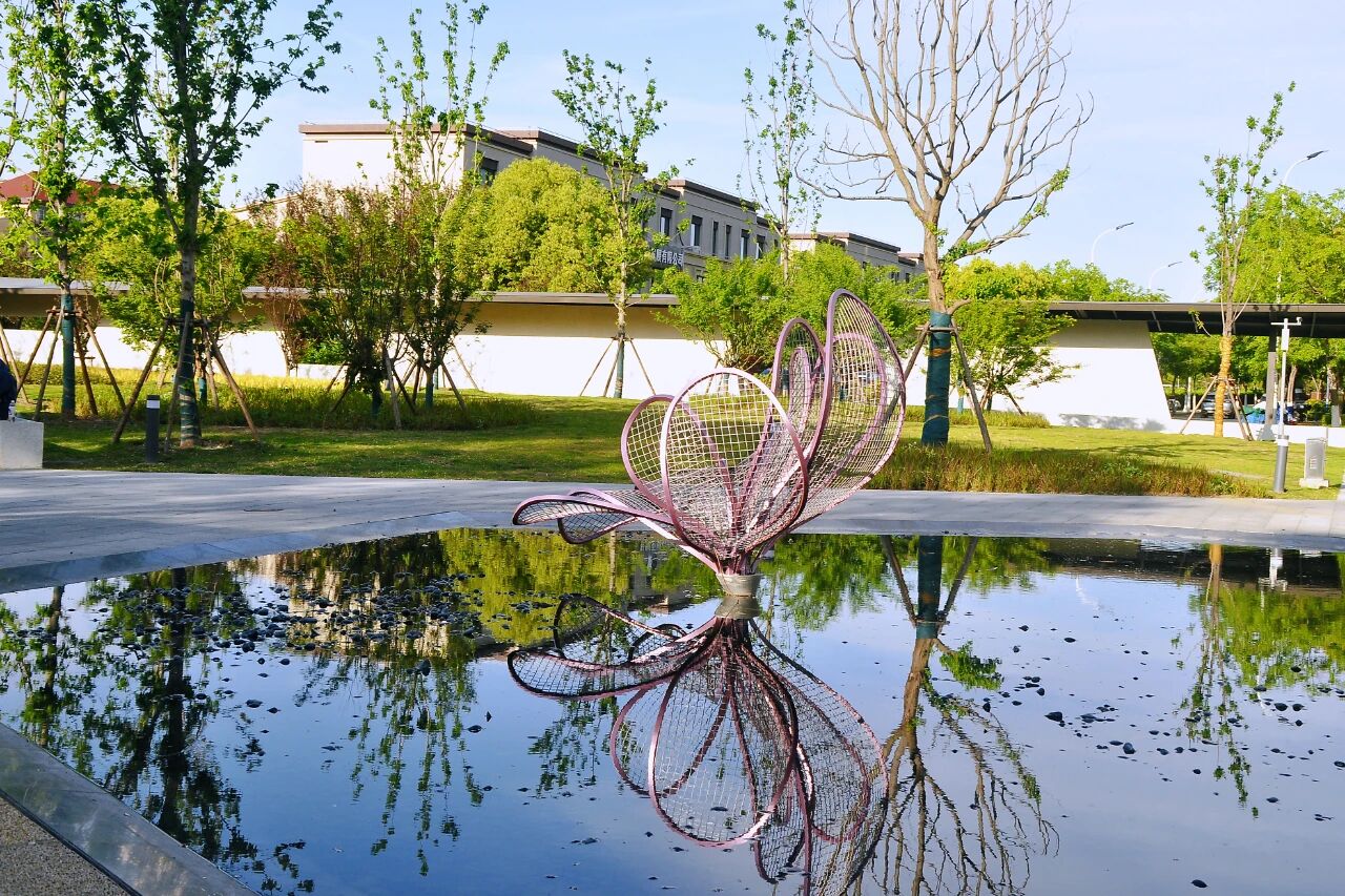 1014_144215_968.jpg 1014_144215_968.jpg