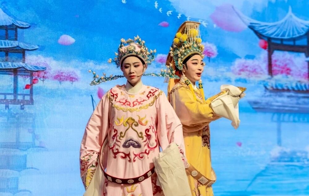 1030_131321_165.jpg 1030_131321_165.jpg