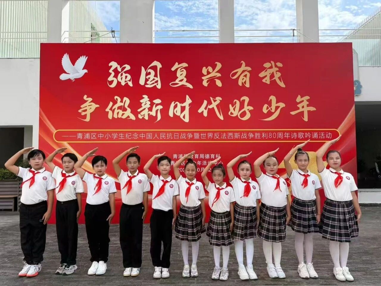 1031_143738_737.jpg 1031_143738_737.jpg