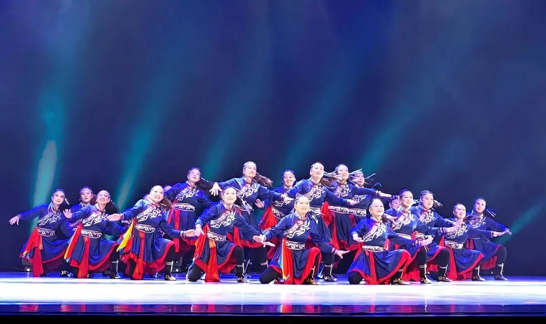 1121_100205_869.jpg 1121_100205_869.jpg