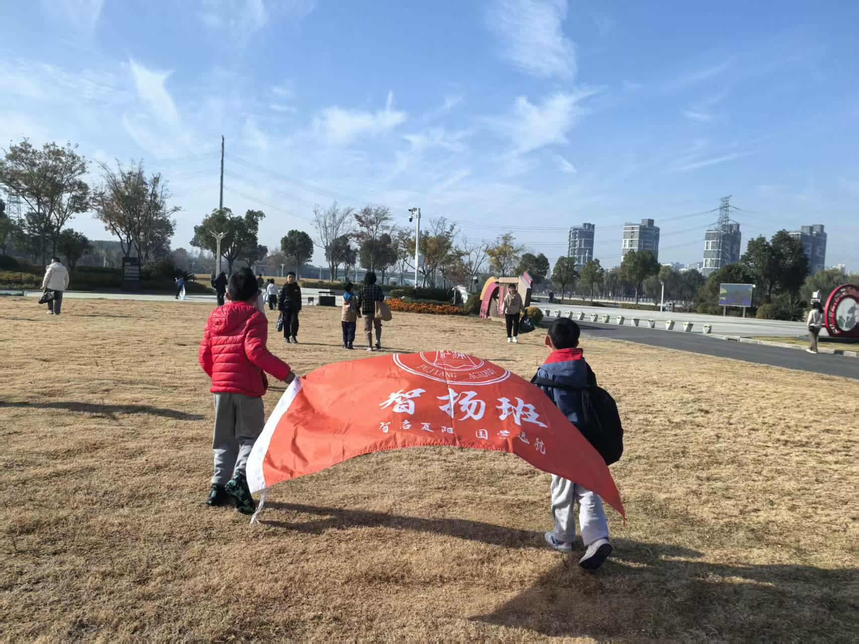 1203_092830_425.jpg 1203_092830_425.jpg