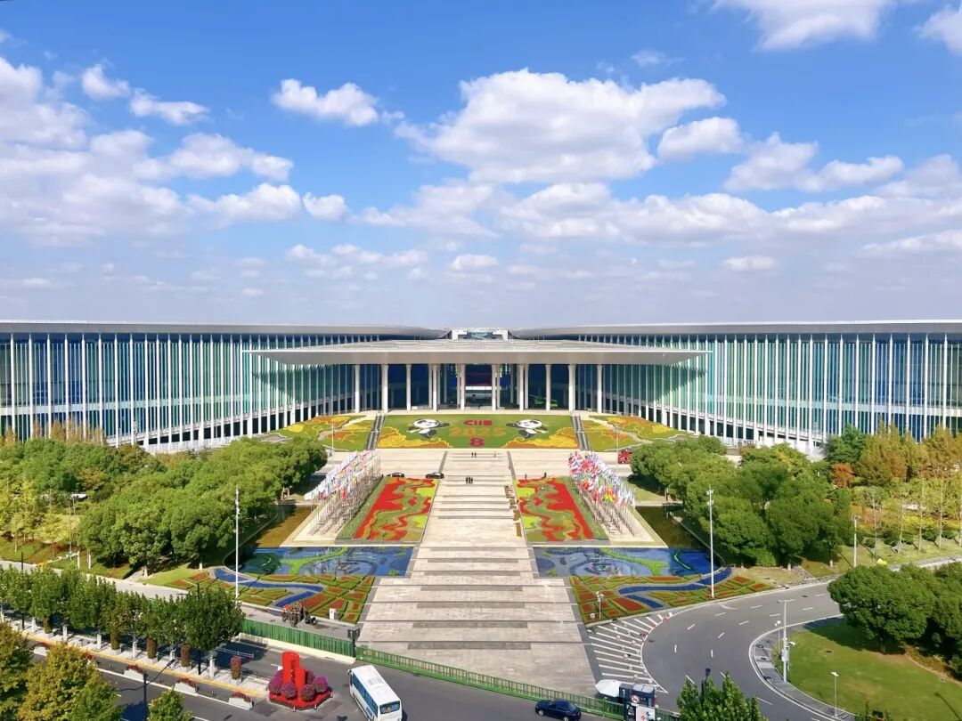 1205_153900_393.jpg 1205_153900_393.jpg