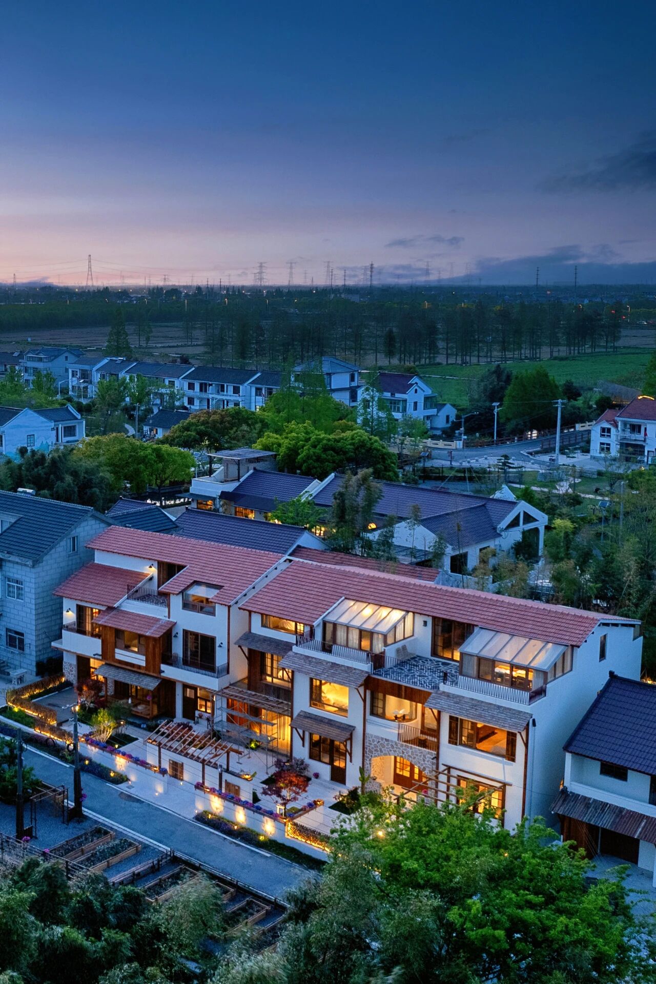 1208_095300_236.jpg 1208_095300_236.jpg