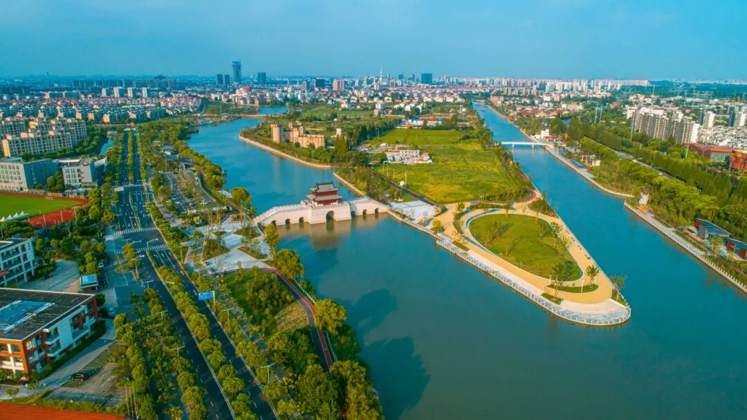 1212_145711_998.jpg 1212_145711_998.jpg