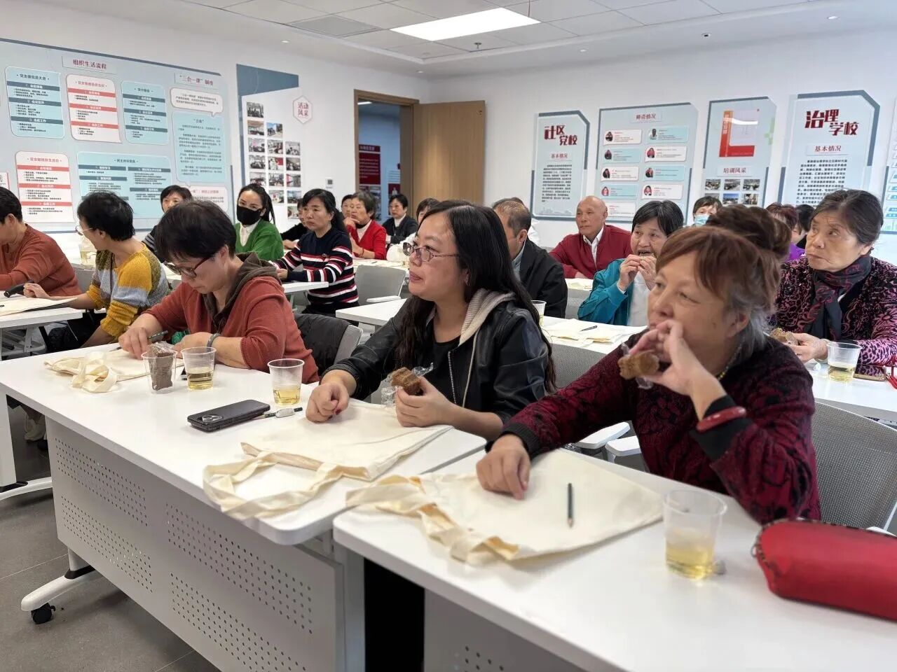 1230_154039_554.jpg 1230_154039_554.jpg