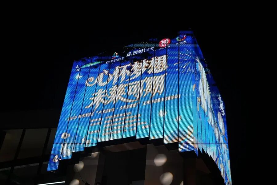 1231_101936_947.jpg 1231_101936_947.jpg